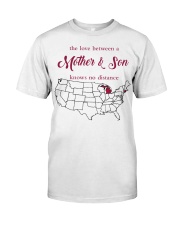 THE LOVE MOTHER AND SON MICHIGAN CONNECTICUT Classic T-Shirt tile