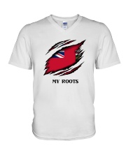 Flag Manitoba My Roots V-Neck T-Shirt tile