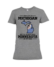 LIVE IN MICHIGAN MINNESOTA IN MY DNA Premium Fit Ladies Tee tile