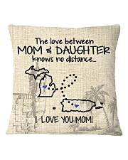 PUERTO RICO MICHIGAN MOM AND DAUGHTER Square Pillowcase tile