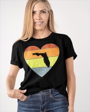 Florida - Heart Vintage Classic T-Shirt apparel-classic-tshirt-lifestyle-front-100