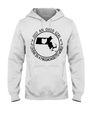 OHIO GIRL LIVING IN MASSACHUSETTS Hooded Sweatshirt tile
