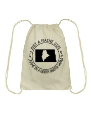 MAINE GIRL LIVING IN NORTH DAKOTA Drawstring Bag tile