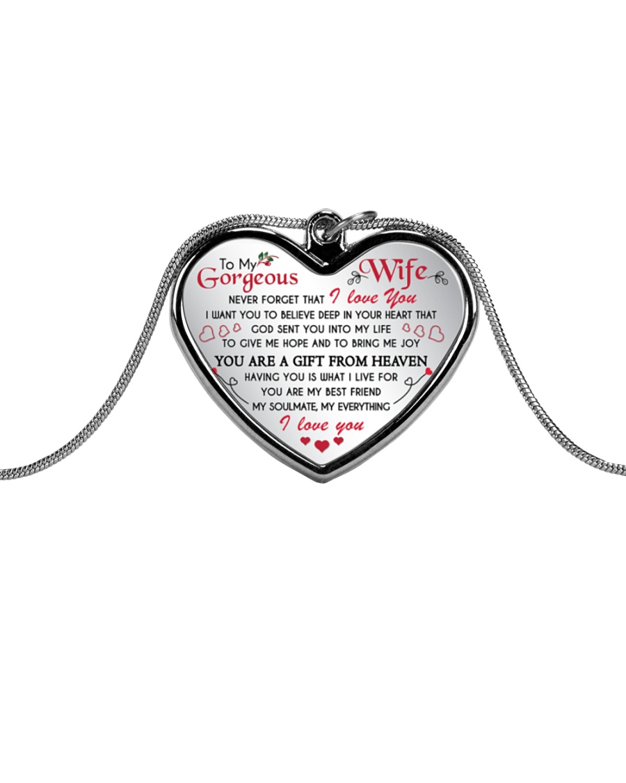 MY GORGEOUS WIFE Metallic Heart Necklace
