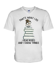 I Read Books V-Neck T-Shirt thumbnail