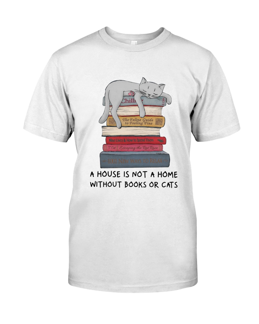 Books And Cats Classic T-Shirt