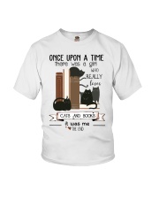 Cats And Books Youth T-Shirt thumbnail