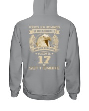 PERO SOLO LOS MEJORES NACEN EL 17 DE SEPTIEMBRE Hooded Sweatshirt thumbnail