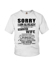 Gift for Boyfriend - wife - TINH11 Youth T-Shirt thumbnail