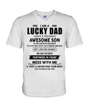 I'm a lucky Dad- I have an Awesome Son - Kun 11 V-Neck T-Shirt thumbnail