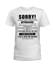 The perfect gift for your WIFE - D04 Ladies T-Shirt front