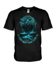 Deep Diving V-Neck T-Shirt tile