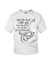 Baby elephant And she loved a little girl Nusery Youth T-Shirt tile