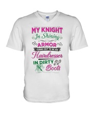 Hairdresser T-Shirt V-Neck T-Shirt tile
