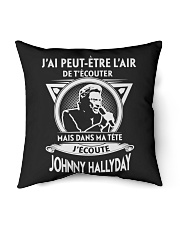 Dans ma tête Indoor Pillow tile