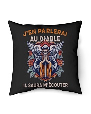 J'en parlerai au diable Indoor Pillow tile
