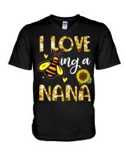 Nana V-Neck T-Shirt tile