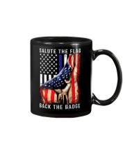Salute the flag back the badge Mug tile