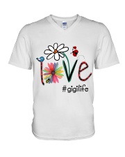 Love Gigi Life V-Neck T-Shirt tile