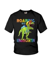 Family Roaring Into Kindergaten Black QUYT 53 Youth T-Shirt front
