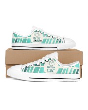 Make Today Count Women's Low Top White Shoes thumbnail