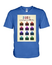 Knitting 2021 so much yarn so little time V-Neck T-Shirt tile