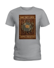 Vinyl They lived happily ever after Ladies T-Shirt tile