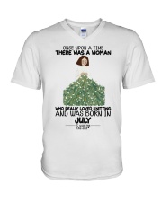 Knitting Once upon a time July V-Neck T-Shirt tile