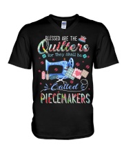 Quilting V-Neck T-Shirt thumbnail