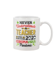 Never Underestimate A Teacher Who Survived 2020 Mug front