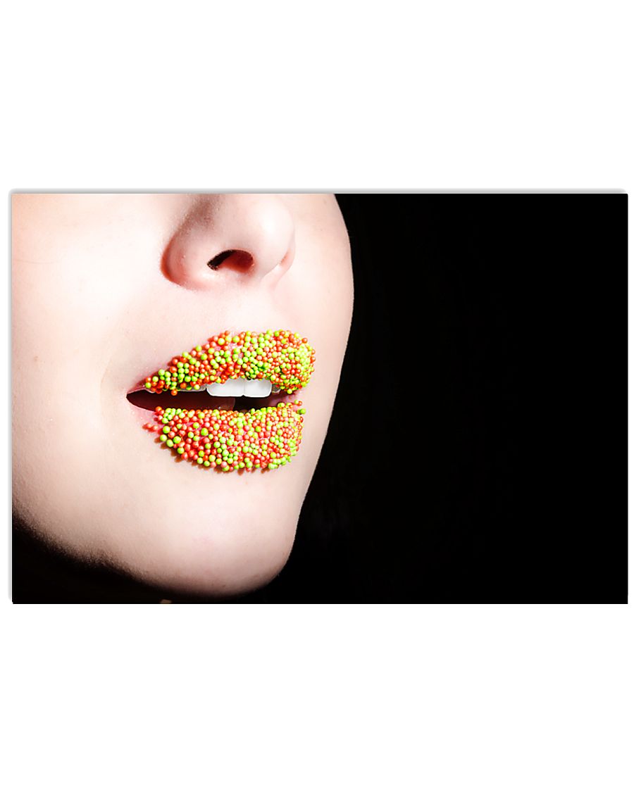 Sweet Smile 17x11 Poster