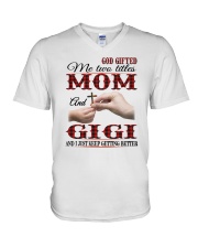Mom And Gigi - CR.Png V-Neck T-Shirt tile