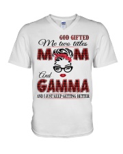 Mom And Gamma - Red 2022 .Png V-Neck T-Shirt tile