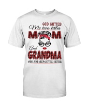 Mom And Grandma - Red 2022 Classic T-Shirt front