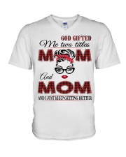 Mom And Mom - Red 2022 .Png V-Neck T-Shirt tile