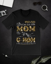 Mom And G-Mom - Bling 2022 Classic T-Shirt lifestyle-mens-crewneck-front-16