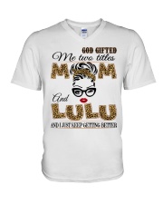 Mom And Lulu - 2022.Png V-Neck T-Shirt tile