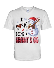 I Love Being A Granny & Gig - Xmas V-Neck T-Shirt tile