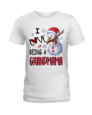 I Love Being A Grandmama - Xmas Ladies T-Shirt tile