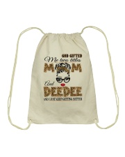 Mom And Deedee - 2022.Png Drawstring Bag tile
