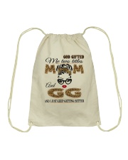 Mom And Gg - 2022.Png Drawstring Bag tile