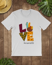 Love Mamie Life - Tur Hand Classic T-Shirt lifestyle-mens-crewneck-front-18