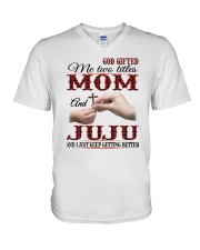 Mom And Juju - CR.Png V-Neck T-Shirt tile