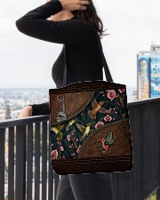 Love Hummingbird Animal For Hummingbird Lovers All-over Tote aos-all-over-tote-lifestyle-front-05