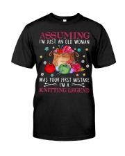 I'm a knitting legend Classic T-Shirt front