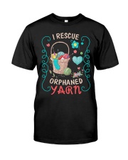I rescue orphaned yarn Classic T-Shirt front
