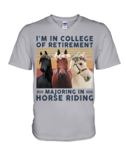 I'm in college of retirement horse V-Neck T-Shirt tile