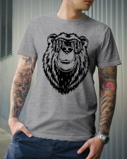 Papa Bear - limited edition Classic T-Shirt lifestyle-mens-crewneck-front-6