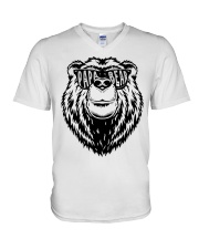 Papa Bear - limited edition V-Neck T-Shirt tile
