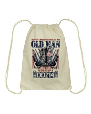Never Underestimate Old Man Veteran Drawstring Bag tile